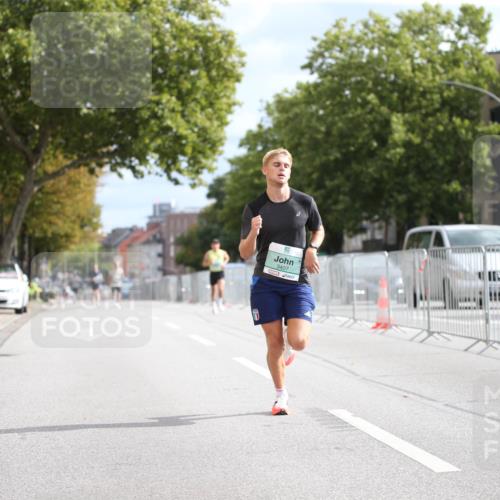 20.09.2026 - PSD Bank Halbmarathon Jannik Wohlers http://msf.ph/oto/10517366 20.09.2026 11:23:53 Laufen 3, 3407 meine-sportfotos.de