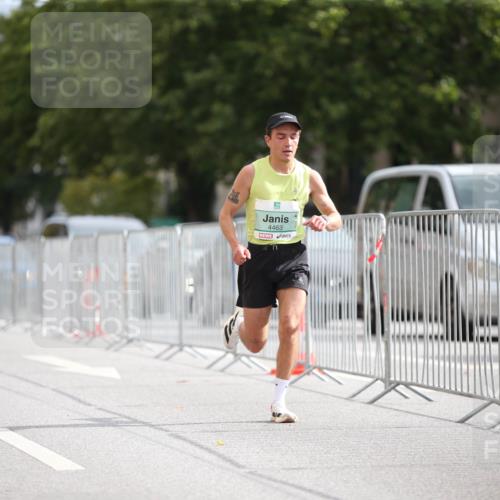 20.09.2026 - PSD Bank Halbmarathon Jannik Wohlers http://msf.ph/oto/10517374 20.09.2026 11:23:58 Laufen 4463 meine-sportfotos.de