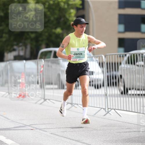 20.09.2026 - PSD Bank Halbmarathon Jannik Wohlers http://msf.ph/oto/10517392 20.09.2026 11:23:59 Laufen 4463 meine-sportfotos.de
