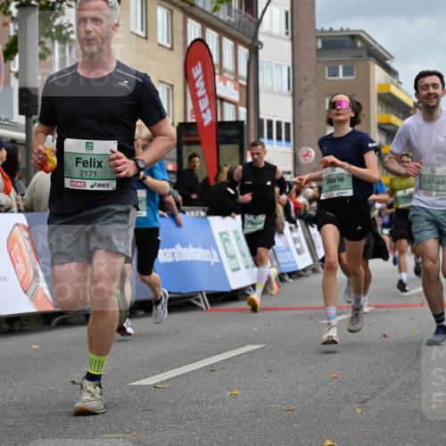 20.09.2026 - PSD Bank Halbmarathon J. Mangold http://msf.ph/oto/10517419 20.09.2026 11:46:12 Ziel 1860, 2042, 2066, 2171, 2175, 2374, 2524, 2680, 2769, 2977, 3366, 3565, 3602, 3626, 4687 meine-sportfotos.de