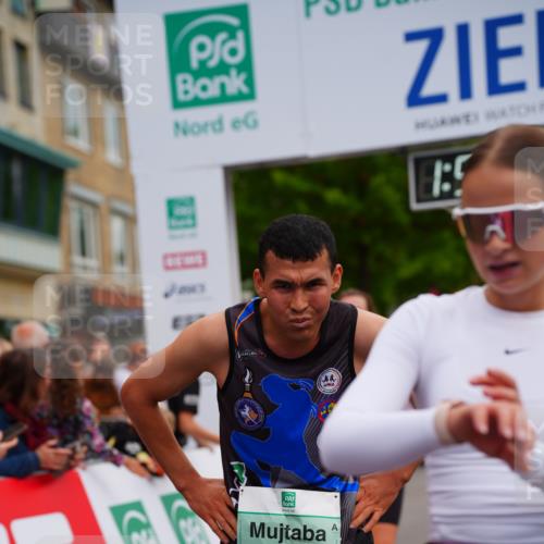 20.09.2026 - PSD Bank Halbmarathon LAZAROV Photography http://msf.ph/oto/10517506 20.09.2026 11:54:44 Ziel 1067, 1094, 2123, 2313, 2647, 2669, 3351, 3386, 3426, 4569, 4755 meine-sportfotos.de