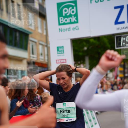 20.09.2026 - PSD Bank Halbmarathon LAZAROV Photography http://msf.ph/oto/10517521 20.09.2026 11:54:46 Ziel 1094, 1133, 2059, 2313, 2647, 2669, 3351, 3386, 3426, 4569, 4755 meine-sportfotos.de