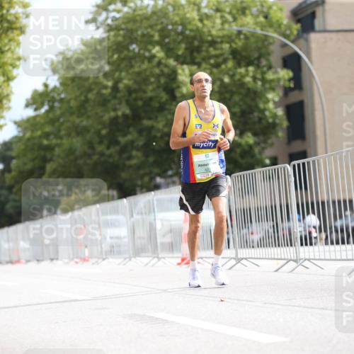 20.09.2026 - PSD Bank Halbmarathon Jannik Wohlers http://msf.ph/oto/10517589 20.09.2026 11:25:19 Laufen 427 meine-sportfotos.de