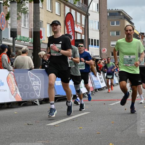 20.09.2026 - PSD Bank Halbmarathon J. Mangold http://msf.ph/oto/10517606 20.09.2026 11:46:16 Ziel 1102, 1860, 2042, 2066, 2171, 2175, 2374, 2524, 2680, 2769, 2778, 2977, 3408, 3425, 3565, 3602, 3626, 4387, 4687 meine-sportfotos.de