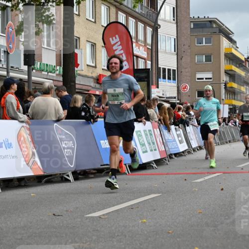 20.09.2026 - PSD Bank Halbmarathon J. Mangold http://msf.ph/oto/10517663 20.09.2026 11:46:19 Ziel 1102, 1860, 2042, 2066, 2175, 2374, 2524, 2680, 2769, 2778, 2977, 3408, 3425, 3565, 3626, 4387 meine-sportfotos.de