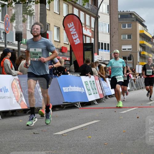 20.09.2026 - PSD Bank Halbmarathon J. Mangold http://msf.ph/oto/10517681 20.09.2026 11:46:20 Ziel 1102, 1860, 2042, 2066, 2524, 2769, 2778, 2977, 3408, 3425, 3565, 4387, 4640 meine-sportfotos.de