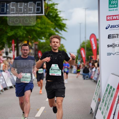 20.09.2026 - PSD Bank Halbmarathon LAZAROV Photography http://msf.ph/oto/10517688 20.09.2026 11:54:56 Ziel 1133, 1433, 2059, 2669, 3115, 3372, 3893, 3916 meine-sportfotos.de