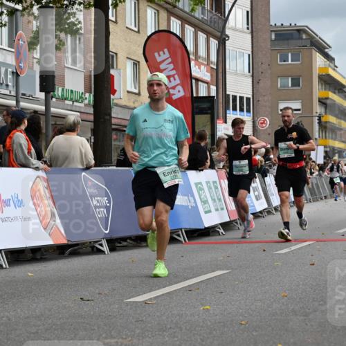 20.09.2026 - PSD Bank Halbmarathon J. Mangold http://msf.ph/oto/10517714 20.09.2026 11:46:21 Ziel 1102, 1860, 2042, 2066, 2524, 2769, 2778, 3408, 3425, 3565, 4200, 4387, 4640, 4710 meine-sportfotos.de