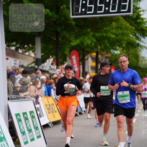 20.09.2026 - PSD Bank Halbmarathon LAZAROV Photography http://msf.ph/oto/10517764 20.09.2026 11:55:02 Ziel 1178, 1184, 1433, 3115, 3893, 4447, 4645, 4720 meine-sportfotos.de