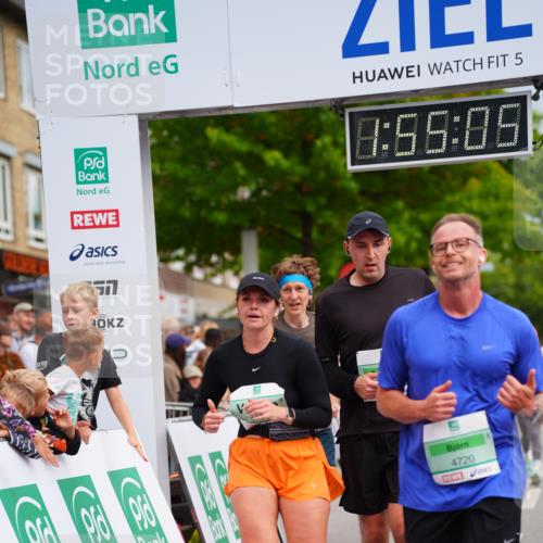 20.09.2026 - PSD Bank Halbmarathon LAZAROV Photography http://msf.ph/oto/10517810 20.09.2026 11:55:04 Ziel 1088, 1178, 1184, 1433, 3115, 4447, 4645, 4720 meine-sportfotos.de