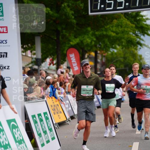20.09.2026 - PSD Bank Halbmarathon LAZAROV Photography http://msf.ph/oto/10517878 20.09.2026 11:55:14 Ziel 1064, 1088, 1160, 1178, 1185, 1538, 1540, 1597, 2108, 3713, 3733, 4156, 4656 meine-sportfotos.de