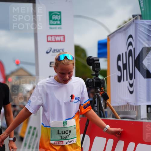 20.09.2026 - PSD Bank Halbmarathon LAZAROV Photography http://msf.ph/oto/10517924 20.09.2026 11:55:19 Ziel 1064, 1160, 1185, 1538, 1540, 1597, 1819, 2108, 3733, 4156, 4769 meine-sportfotos.de