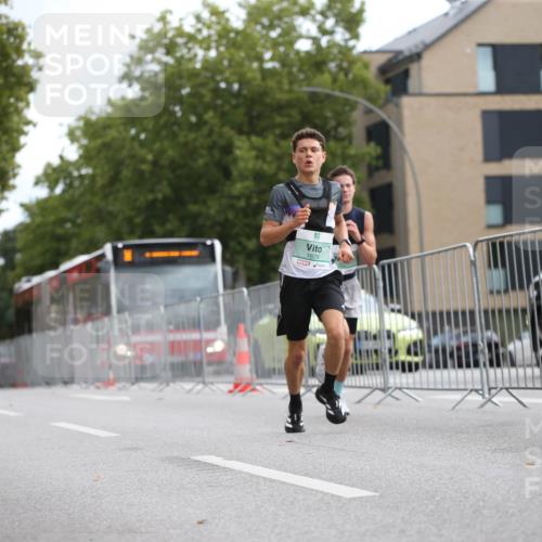 20.09.2026 - PSD Bank Halbmarathon Jannik Wohlers http://msf.ph/oto/10517947 20.09.2026 11:27:37 Laufen 1679 meine-sportfotos.de