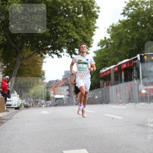 20.09.2026 - PSD Bank Halbmarathon Jannik Wohlers http://msf.ph/oto/10517966 20.09.2026 11:27:42 Laufen 11, 3362, 1096 meine-sportfotos.de