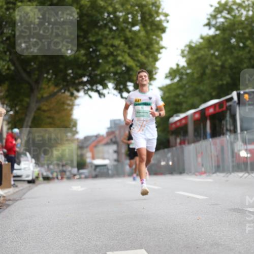 20.09.2026 - PSD Bank Halbmarathon Jannik Wohlers http://msf.ph/oto/10517969 20.09.2026 11:27:42 Laufen 1096 meine-sportfotos.de