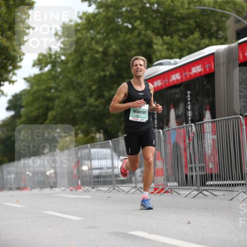 20.09.2026 - PSD Bank Halbmarathon Jannik Wohlers http://msf.ph/oto/10517994 20.09.2026 11:27:46 Laufen 3077 meine-sportfotos.de