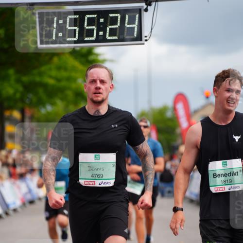 20.09.2026 - PSD Bank Halbmarathon LAZAROV Photography http://msf.ph/oto/10518008 20.09.2026 11:55:24 Ziel 1064, 1185, 1538, 1540, 1597, 1819, 1966, 2108, 2495, 3733, 4156, 4617, 4769 meine-sportfotos.de