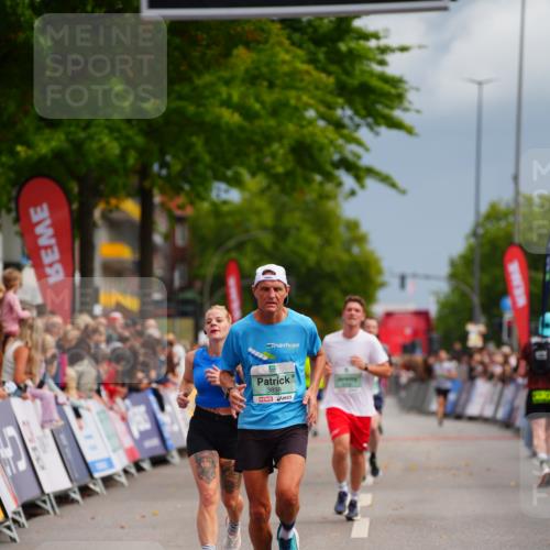 20.09.2026 - PSD Bank Halbmarathon LAZAROV Photography http://msf.ph/oto/10518070 20.09.2026 11:55:31 Ziel 1819, 1966, 2495, 3028, 3898, 4617, 4769 meine-sportfotos.de