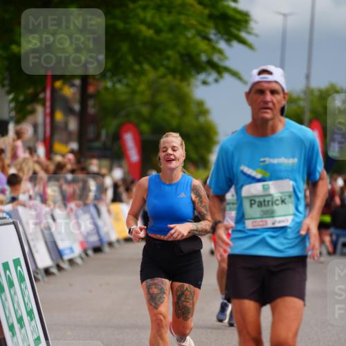 20.09.2026 - PSD Bank Halbmarathon LAZAROV Photography http://msf.ph/oto/10518088 20.09.2026 11:55:33 Ziel 1966, 2495, 3028, 3898, 4039, 4617 meine-sportfotos.de