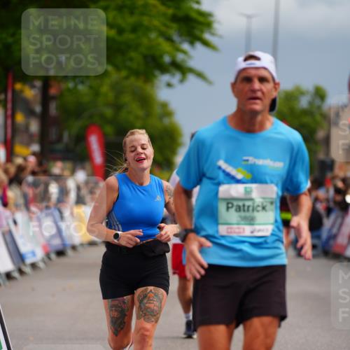 20.09.2026 - PSD Bank Halbmarathon LAZAROV Photography http://msf.ph/oto/10518096 20.09.2026 11:55:34 Ziel 1966, 3028, 3898, 4039, 4617 meine-sportfotos.de