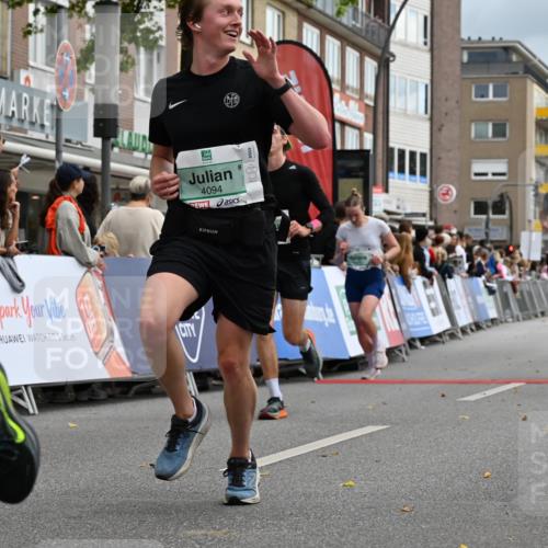 20.09.2026 - PSD Bank Halbmarathon J. Mangold http://msf.ph/oto/10518098 20.09.2026 11:46:30 Ziel 1527, 2027, 2087, 3226, 3408, 3425, 3790, 4070, 4094, 4200, 4249, 4640, 4710 meine-sportfotos.de