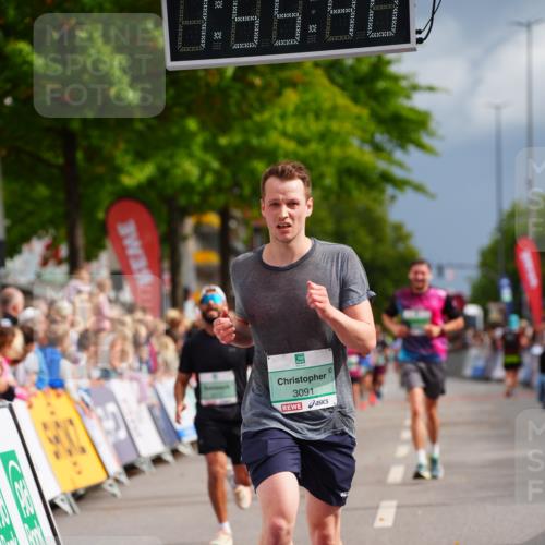 20.09.2026 - PSD Bank Halbmarathon LAZAROV Photography http://msf.ph/oto/10518160 20.09.2026 11:55:39 Ziel 1277, 2015, 3028, 3091, 3898, 4039, 4731 meine-sportfotos.de