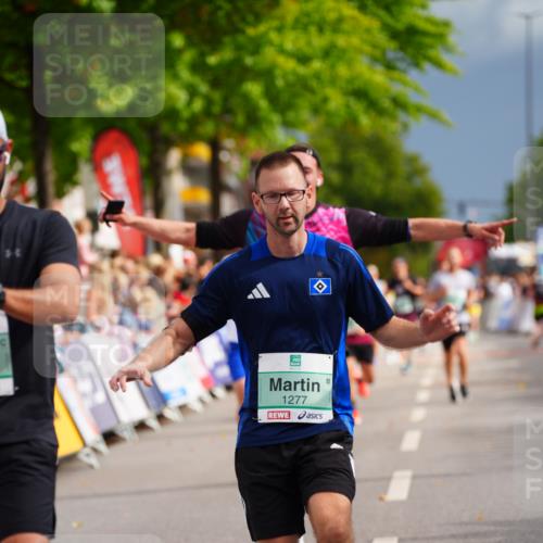 20.09.2026 - PSD Bank Halbmarathon LAZAROV Photography http://msf.ph/oto/10518215 20.09.2026 11:55:42 Ziel 1277, 1826, 2015, 3028, 3091, 4039, 4731 meine-sportfotos.de