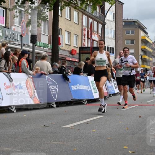 20.09.2026 - PSD Bank Halbmarathon J. Mangold http://msf.ph/oto/10518310 20.09.2026 11:46:38 Ziel 1527, 1557, 1561, 1810, 1876, 2027, 2090, 2659, 2773, 3226, 3424, 3790, 4001, 4070, 4247, 4249, 4566, 4639 meine-sportfotos.de
