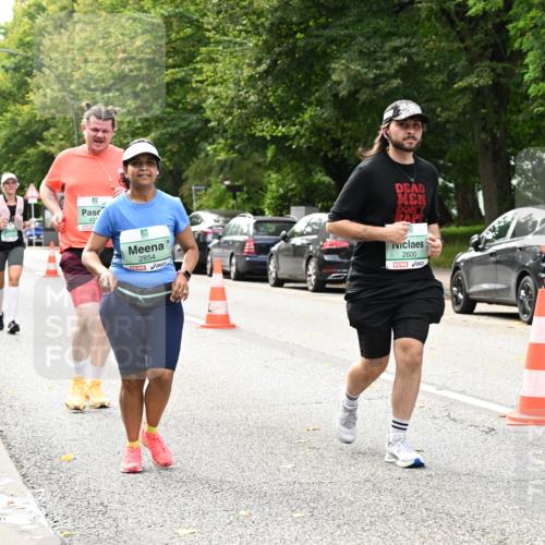 20.09.2026 - PSD Bank Halbmarathon Dr. Thomas Lammeyer http://msf.ph/oto/10518360 20.09.2026 11:12:57 Laufen 40, 2854, 2600 meine-sportfotos.de