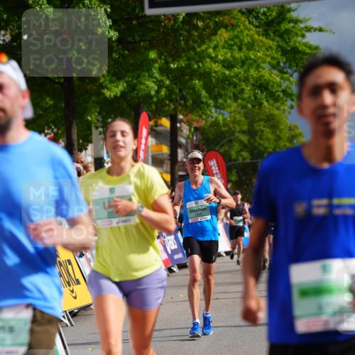 20.09.2026 - PSD Bank Halbmarathon LAZAROV Photography http://msf.ph/oto/10518472 20.09.2026 11:55:56 Ziel 1118, 1289, 1484, 1900, 2808, 2810, 3760, 3781, 3809, 3811, 4728 meine-sportfotos.de