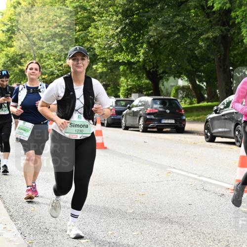 20.09.2026 - PSD Bank Halbmarathon Dr. Thomas Lammeyer http://msf.ph/oto/10518522 20.09.2026 11:13:05 Laufen 4643, 1230, 4746 meine-sportfotos.de