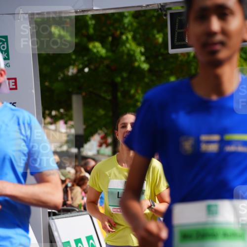 20.09.2026 - PSD Bank Halbmarathon LAZAROV Photography http://msf.ph/oto/10518549 20.09.2026 11:55:56 Ziel 1118, 1289, 1484, 1900, 2808, 2810, 3760, 3781, 3809, 3811, 4728 meine-sportfotos.de