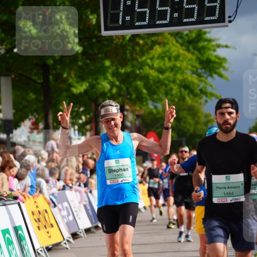 20.09.2026 - PSD Bank Halbmarathon LAZAROV Photography http://msf.ph/oto/10518609 20.09.2026 11:55:58 Ziel 1118, 1289, 1484, 1900, 2067, 2808, 3012, 3401, 3809, 3811, 4728 meine-sportfotos.de