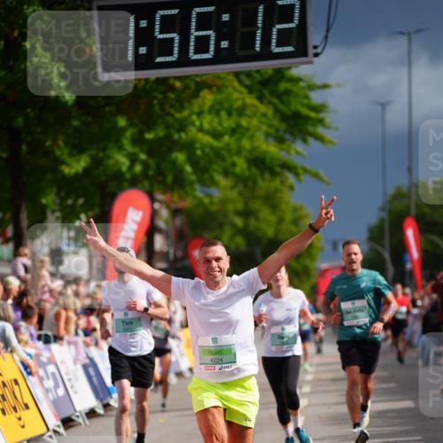 20.09.2026 - PSD Bank Halbmarathon LAZAROV Photography http://msf.ph/oto/10518747 20.09.2026 11:56:11 Ziel 1260, 1272, 1872, 1887, 3284, 3441, 3634, 3757, 3932, 4041, 4224, 4341, 4716 meine-sportfotos.de
