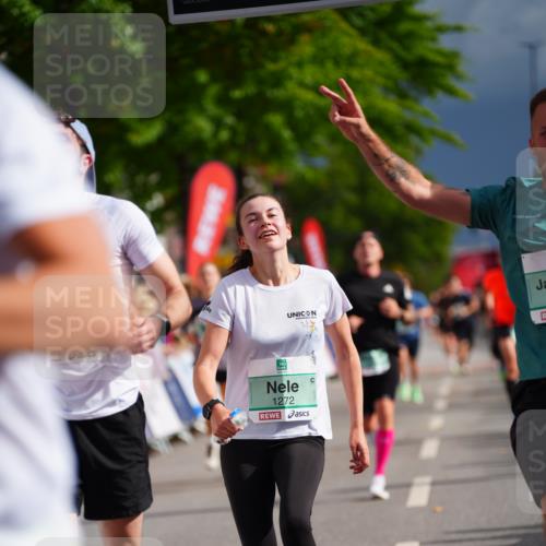 20.09.2026 - PSD Bank Halbmarathon LAZAROV Photography http://msf.ph/oto/10518805 20.09.2026 11:56:14 Ziel 1183, 1260, 1272, 1872, 1887, 2955, 3441, 3932, 4224, 4341 meine-sportfotos.de
