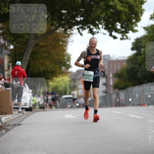 20.09.2026 - PSD Bank Halbmarathon Jannik Wohlers http://msf.ph/oto/10518813 20.09.2026 11:32:55 Laufen 2529 meine-sportfotos.de