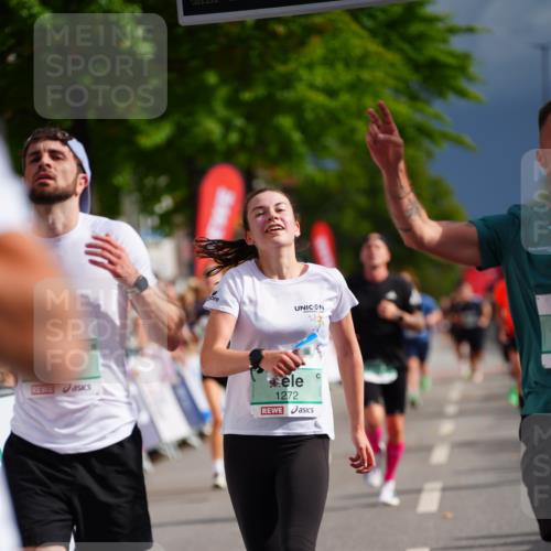 20.09.2026 - PSD Bank Halbmarathon LAZAROV Photography http://msf.ph/oto/10518817 20.09.2026 11:56:14 Ziel 1183, 1260, 1272, 1872, 1887, 2955, 3441, 3932, 4224, 4341 meine-sportfotos.de