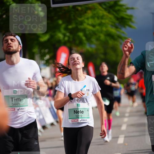 20.09.2026 - PSD Bank Halbmarathon LAZAROV Photography http://msf.ph/oto/10518823 20.09.2026 11:56:14 Ziel 1183, 1260, 1272, 1872, 1887, 2955, 3441, 3932, 4224, 4341 meine-sportfotos.de