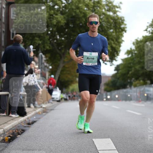 20.09.2026 - PSD Bank Halbmarathon Jannik Wohlers http://msf.ph/oto/10518836 20.09.2026 11:33:15 Laufen 2201 meine-sportfotos.de