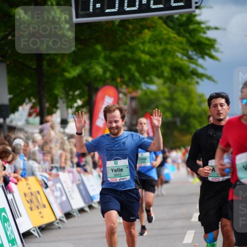 20.09.2026 - PSD Bank Halbmarathon LAZAROV Photography http://msf.ph/oto/10518914 20.09.2026 11:56:21 Ziel 1183, 1272, 1426, 1541, 1620, 2955, 3441, 3593, 3744, 3872, 3932, 3943, 4525, 4692 meine-sportfotos.de