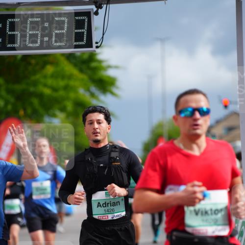 20.09.2026 - PSD Bank Halbmarathon LAZAROV Photography http://msf.ph/oto/10518945 20.09.2026 11:56:22 Ziel 1183, 1272, 1426, 1541, 1620, 2955, 3441, 3593, 3744, 3872, 3932, 3943, 4525, 4692 meine-sportfotos.de