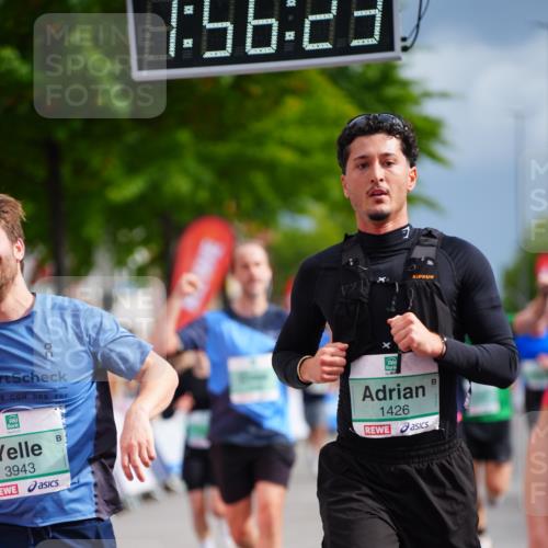 20.09.2026 - PSD Bank Halbmarathon LAZAROV Photography http://msf.ph/oto/10518952 20.09.2026 11:56:23 Ziel 1183, 1426, 1541, 1620, 2955, 3593, 3744, 3872, 3943, 4525, 4692 meine-sportfotos.de
