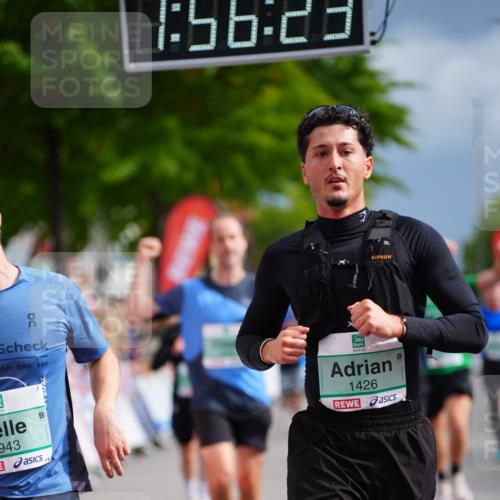 20.09.2026 - PSD Bank Halbmarathon LAZAROV Photography http://msf.ph/oto/10518957 20.09.2026 11:56:23 Ziel 1183, 1426, 1541, 1620, 2955, 3593, 3744, 3872, 3943, 4525, 4692 meine-sportfotos.de