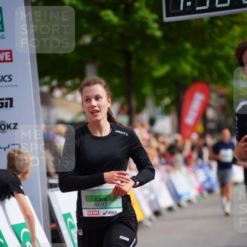 20.09.2026 - PSD Bank Halbmarathon LAZAROV Photography http://msf.ph/oto/10519004 20.09.2026 11:56:26 Ziel 1183, 1426, 1514, 1541, 1620, 1824, 2180, 3593, 3744, 3872, 3943, 4525, 4692 meine-sportfotos.de