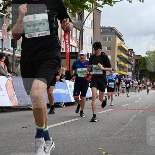 20.09.2026 - PSD Bank Halbmarathon J. Mangold http://msf.ph/oto/10519040 20.09.2026 11:47:43 Ziel 1712, 1897, 2177, 2828, 2836, 3239, 3330, 3504, 3586, 4226, 4248, 4262, 4622 meine-sportfotos.de