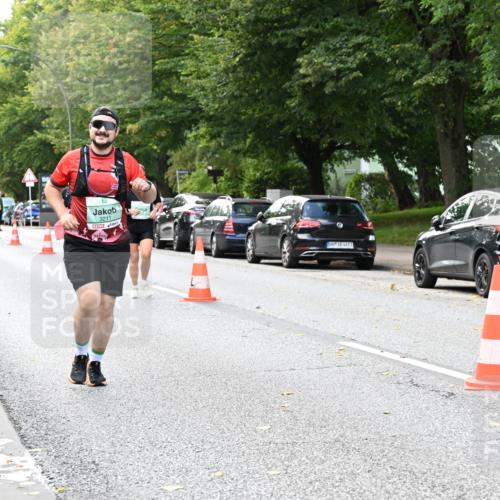 20.09.2026 - PSD Bank Halbmarathon Dr. Thomas Lammeyer http://msf.ph/oto/10519049 20.09.2026 11:14:03 Laufen 3211, 4683 meine-sportfotos.de
