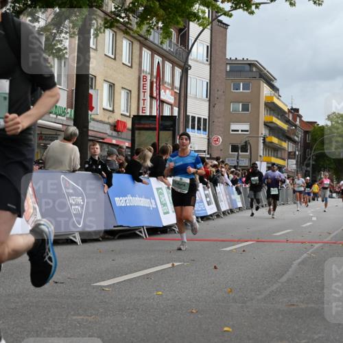 20.09.2026 - PSD Bank Halbmarathon J. Mangold http://msf.ph/oto/10519050 20.09.2026 11:47:45 Ziel 1712, 1897, 2177, 2451, 2707, 2828, 2836, 3239, 3330, 3504, 3586, 4117, 4226, 4248, 4262, 4622 meine-sportfotos.de