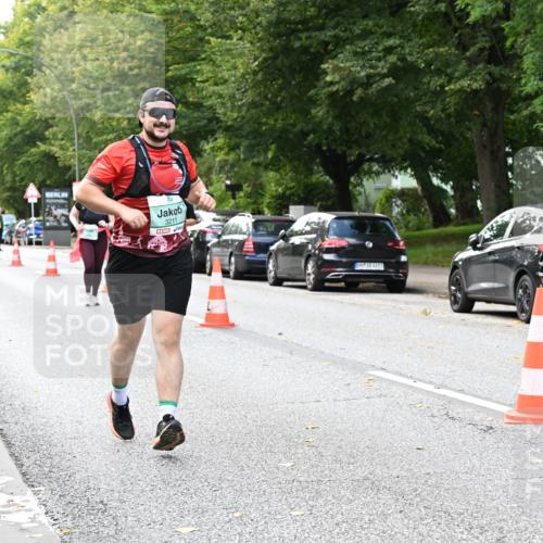 20.09.2026 - PSD Bank Halbmarathon Dr. Thomas Lammeyer http://msf.ph/oto/10519059 20.09.2026 11:14:03 Laufen 3211 meine-sportfotos.de