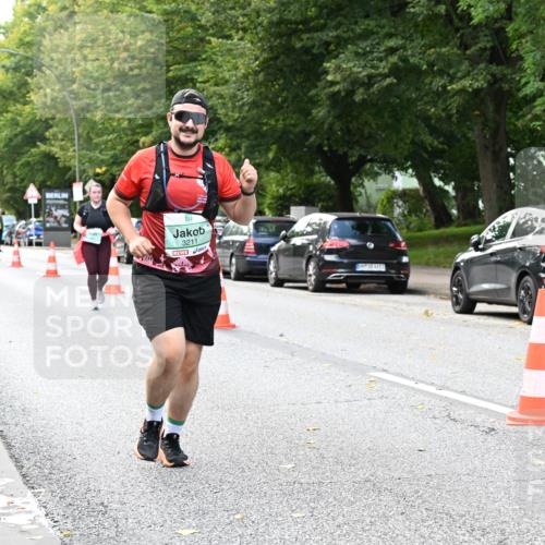20.09.2026 - PSD Bank Halbmarathon Dr. Thomas Lammeyer http://msf.ph/oto/10519064 20.09.2026 11:14:04 Laufen 3211 meine-sportfotos.de