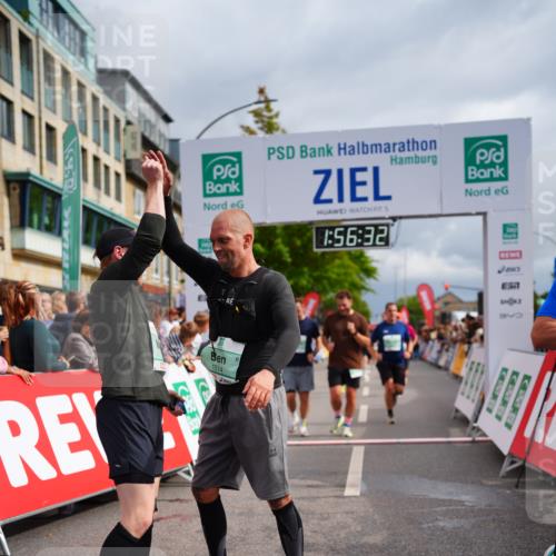20.09.2026 - PSD Bank Halbmarathon LAZAROV Photography http://msf.ph/oto/10519065 20.09.2026 11:56:32 Ziel 1514, 1824, 1920, 2180, 2221, 2275, 2869, 2967, 3545, 3593, 3744, 4267, 4525, 4692 meine-sportfotos.de